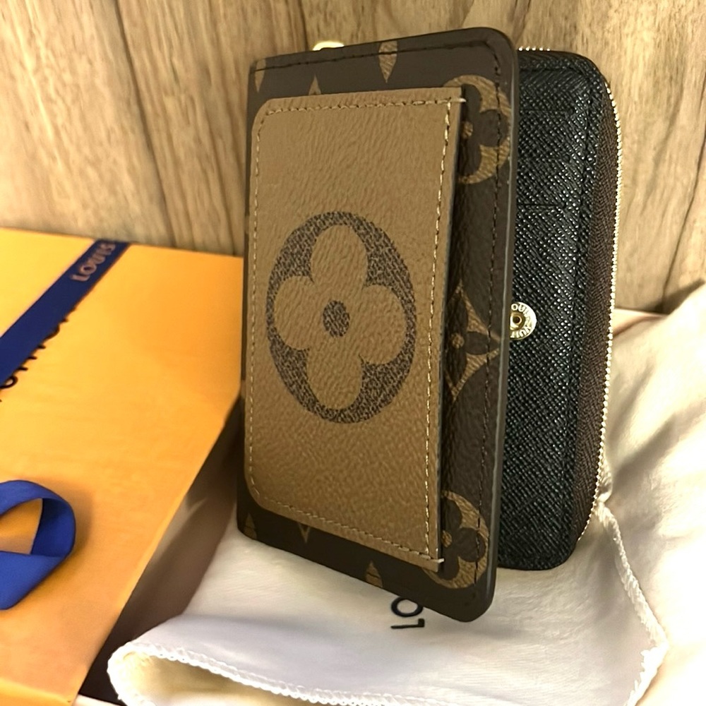 💎 NEW 💎LOUIS VUITTON LOU ZIPPY REVERSE WALLET - Picture 12 of 13